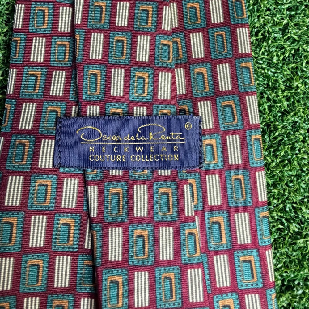 Oscar de la Renta Mens Silk Necktie Burgundy Teal Geometric Couture Collection - Picture 2 of 4